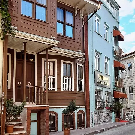 Emirhan Hotel, Sultanahmet Bed & Breakfast