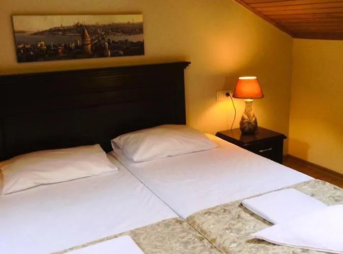 Emirhan Hotel, Sultanahmet Alojamento de Acomodação e Pequeno-almoço Istambul