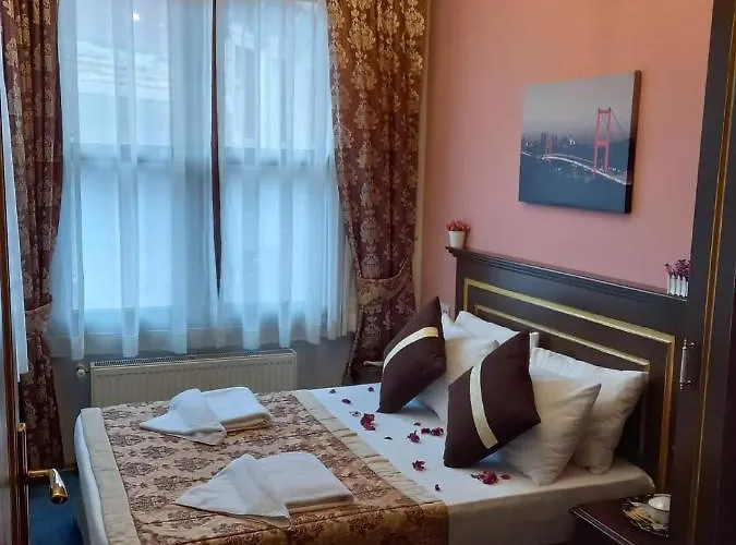 Oda ve Kahvaltı Emirhan Hotel, Sultanahmet