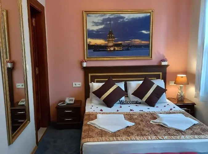 Emirhan Hotel, Sultanahmet Bed & Breakfast 4*